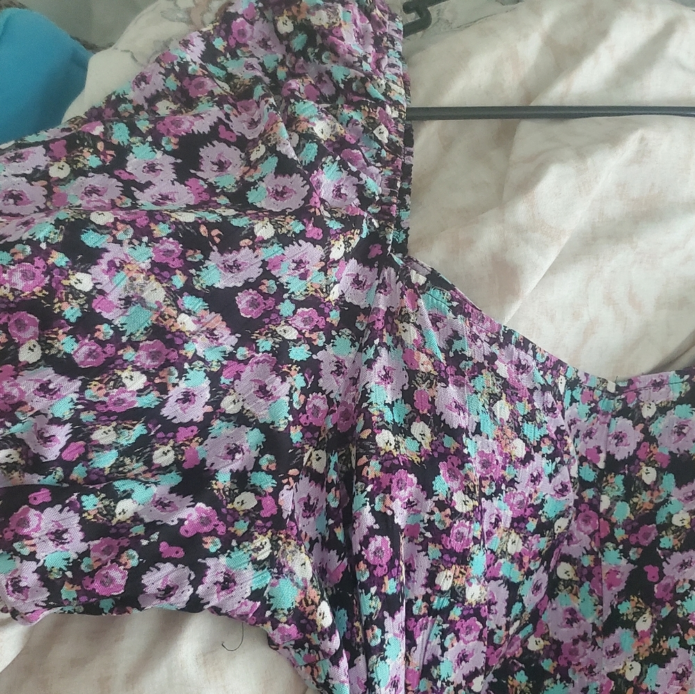 dress - Picture 4 of 8